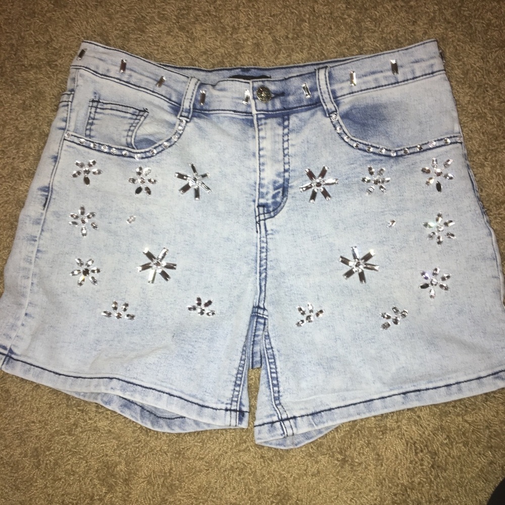 High waisted denim shorts